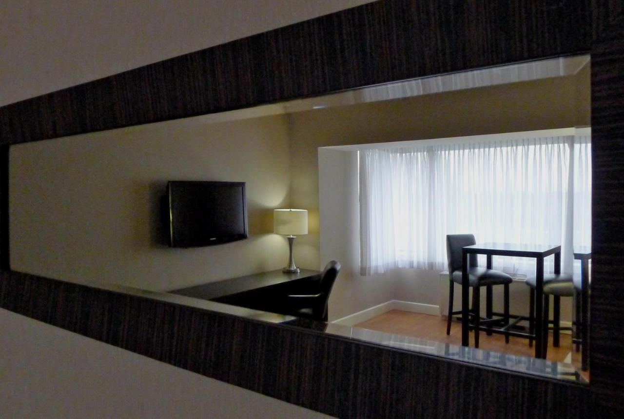 Armon Plaza Montreal Airpt, Trademark Collection By Wyndham Esterno foto